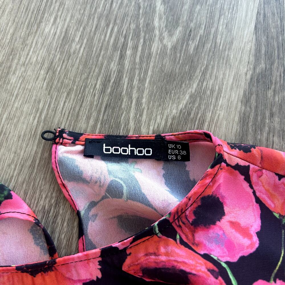 EUC Boohoo Hot Pink and Red Poppy Floral Long Sleeve Ruffle Cuff Dress Mini US 6 - Picture 13 of 16